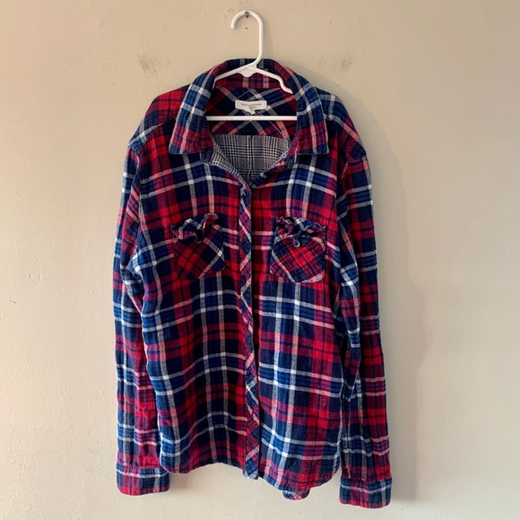 💐Red Plaid Button Down 😍 - Picture 2 of 8